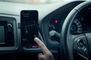 Wie ein VPN beim Zugriff auf Auto-Apps im Ausland hilft